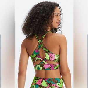 Fabletics No-Bounce High Impact Sports Bra Medium Athletic Yoga